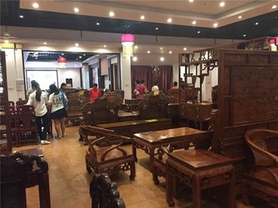 中山大匯堂紅木團(tuán)購(gòu)會(huì)銷售火爆 現(xiàn)象、原因與消費(fèi)者啟示